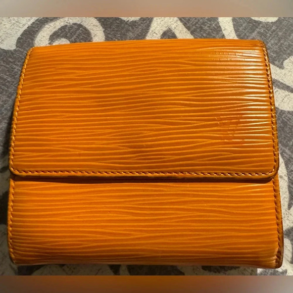 Louis Vuitton Epi Trifold Wallet - Orange - Picture 1 of 9